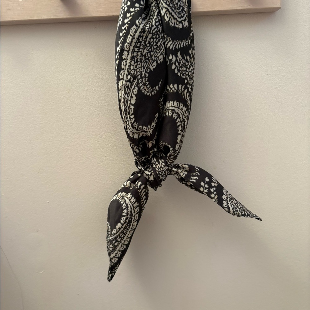 Black and White Paisley Scarf